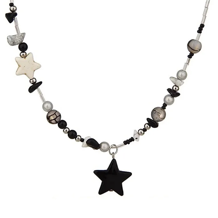 Y2K Star Beaded Necklace — view 1