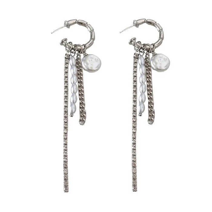 Grunge Pearl Chain Tassel Earrings — view 1
