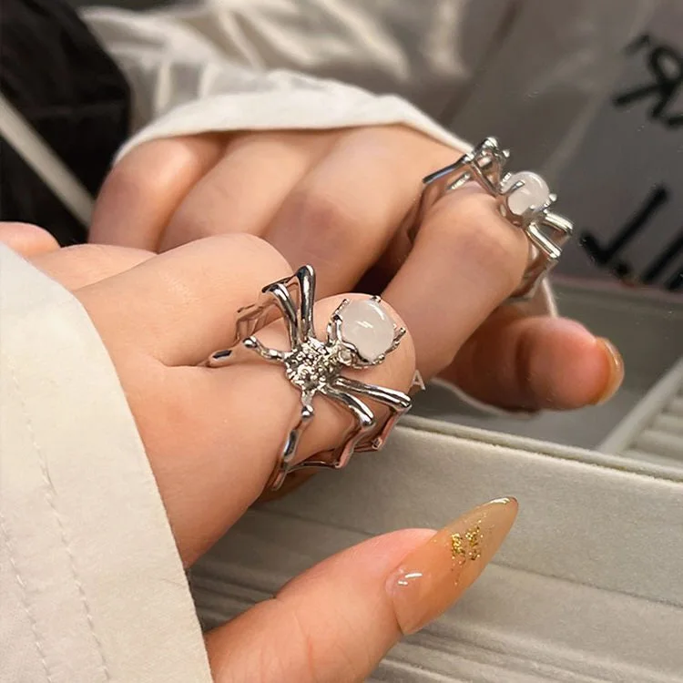 Spider Aesthetic Ring — view 1