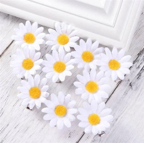 Daisy Flower Hair Pins — view 1